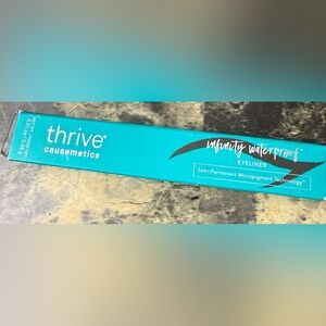 (Black)Thrive Causemetics Eye Pencil Set